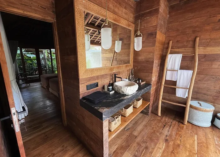 Kaju * Canggu